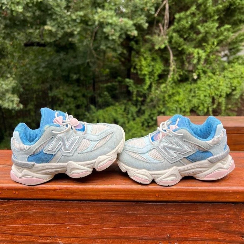 New Balance 9060 Toddler 9 Blue Pink White Easy on Running Play School Sneakers